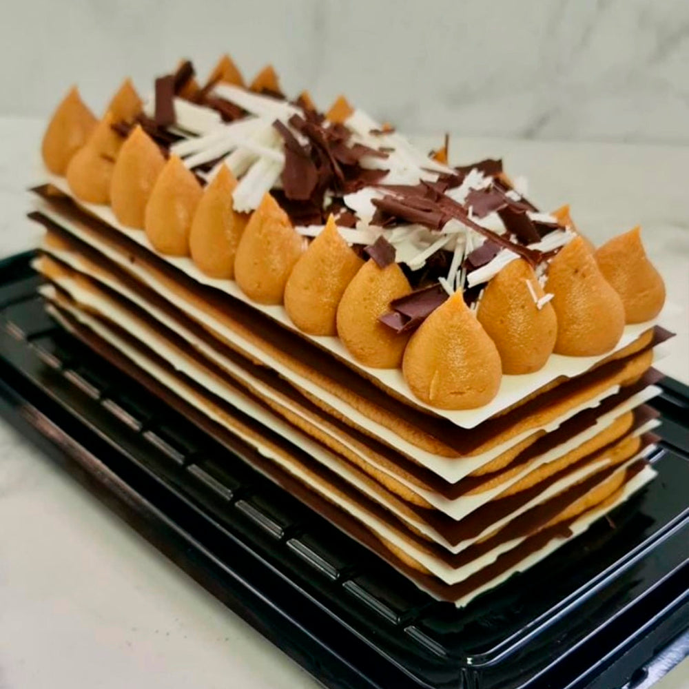 Tronco capas de chocolate mixtas
